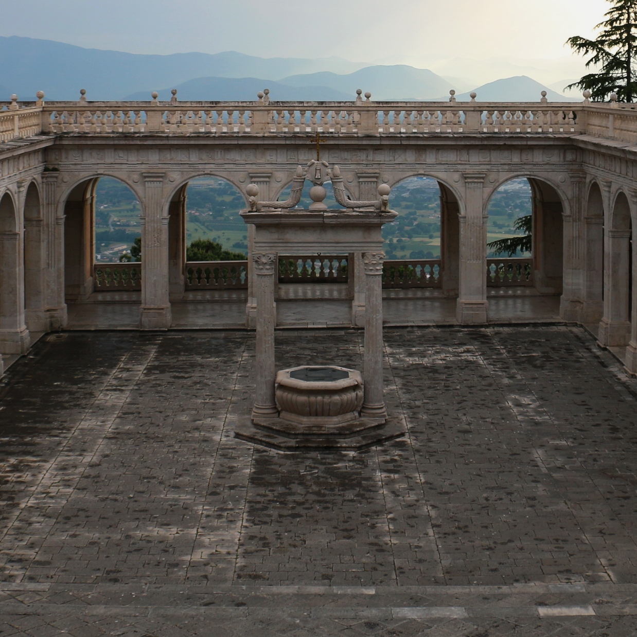ARCHIVIO DELLA ABBAZIA DI MONTECASSINO